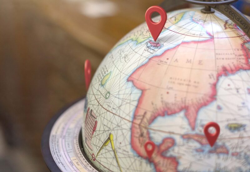 location-symbols-world-globe